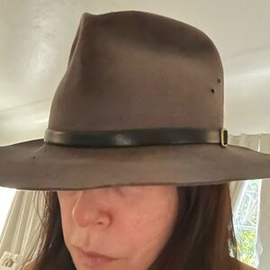 Vintage felt beaver hat